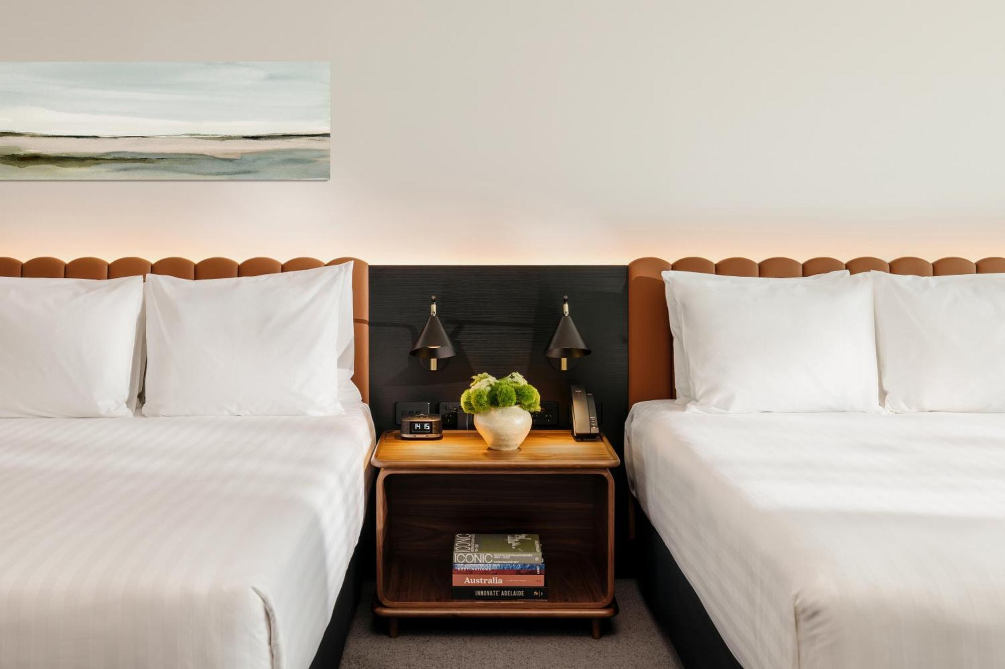 Crowne Plaza Adelaide Mawson Lakes By Ihg Exterior photo